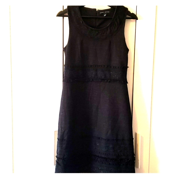 dress - Picture 3 of 12